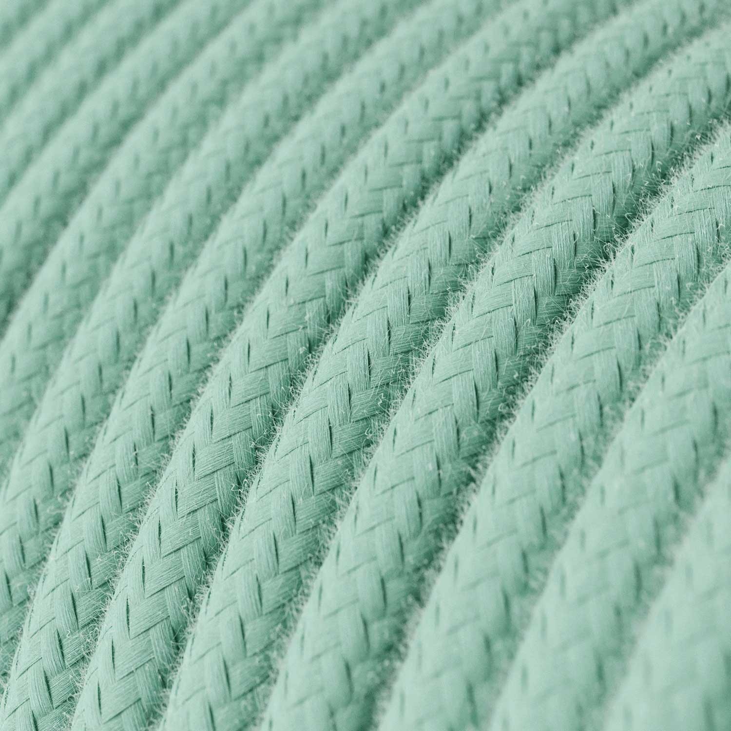 Câble textile Lait menthe coton - L'Original Creative-Cables - RC34 rond 2x0,75mm / 3x0,75mm