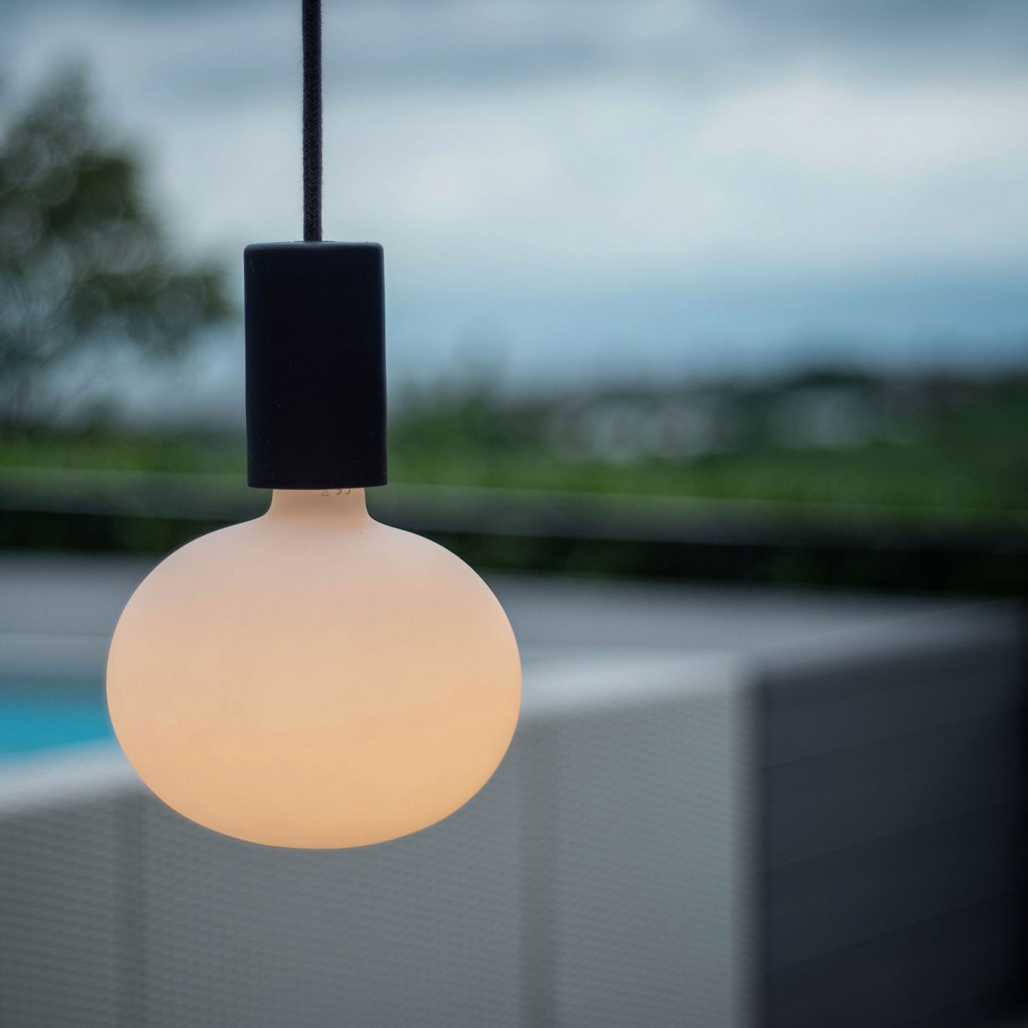 EIVA ELEGANT Suspension d'extérieur avec 1,5m câble textile, rosace et douille en silicone étanche IP65