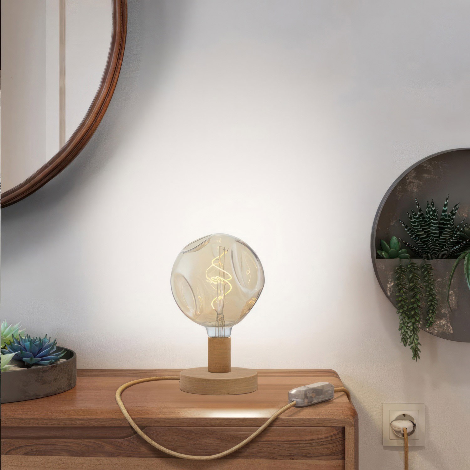 Lampe de table Posaluce Bumped en bois