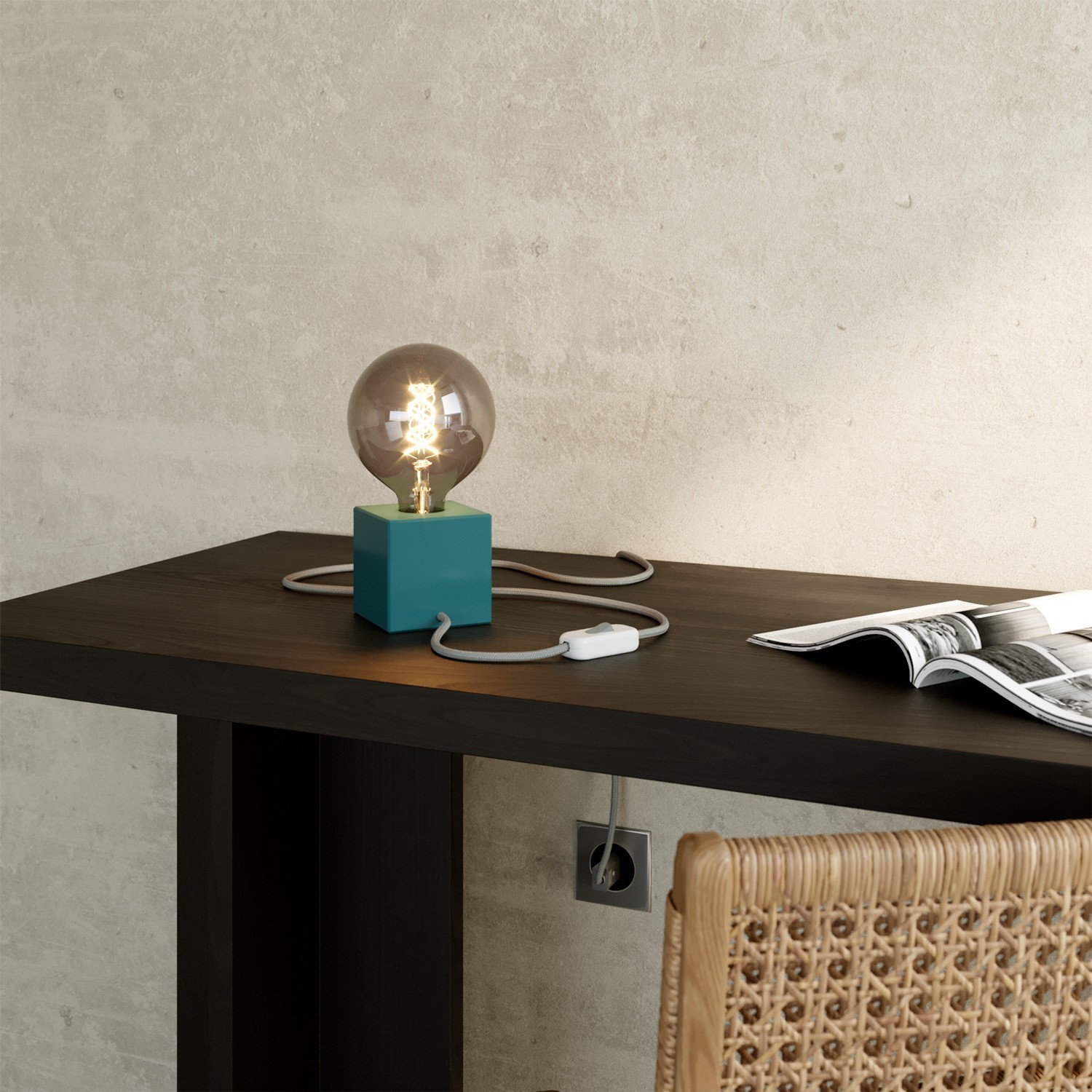 Lampe de table bleue - Cubetto