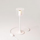 Lampe de table MAG-Y avec base ronde en métal et ampoule Ghost transparente